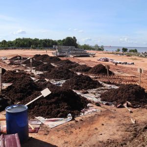 Proyek Pembuatan Kompos di PT Envitec Indonesia Dumai,Riau